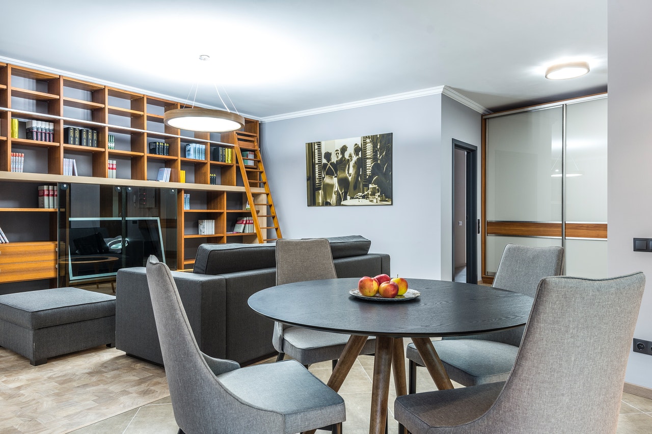decoration-grand-mur-salon